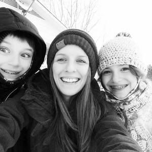 Meet your Posher, Candice